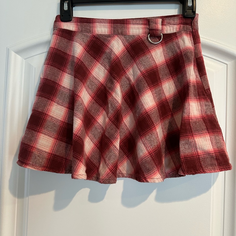 Forever 21 rust and pink plaid mini skirt with zipper and hook closure